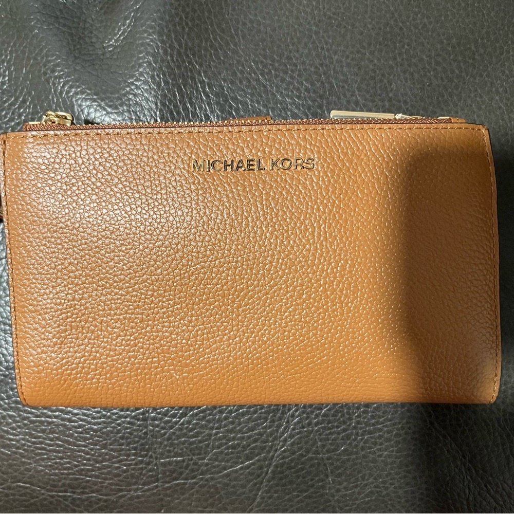 Wallet - Picture 6 of 9
